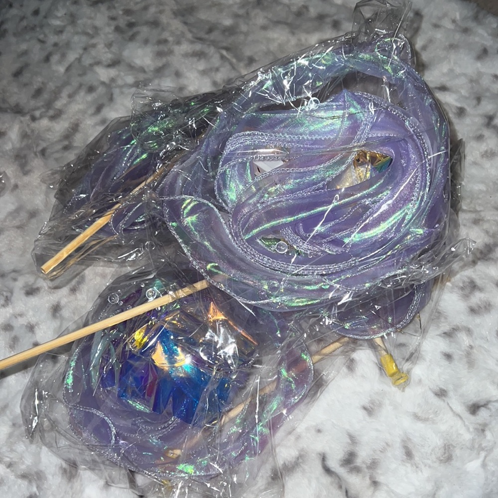 Jellyfish light ๐ชผ๐ PURPLE light up holographic 3 modes clear beads hanging - Picture 9 of 13